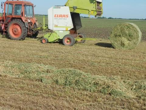 Claas Rollant 160 felújított bálázó