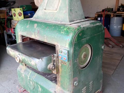 700-as újpesti vastagoló gyalugép vastagsági gyalu 700-as újpesti vastagoló gyalugép vastagsági gyalu