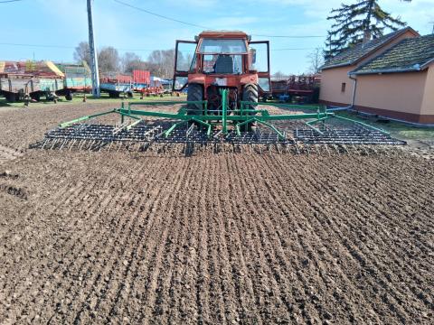 Scheiber 7,5 méteres gyomfésű hidraulikus nyitás csukás kifogástalan állapotú