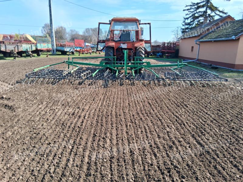 Scheiber 7,5 méteres gyomfésű hidraulikus nyitás csukás kifogástalan állapotú