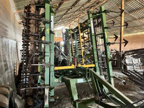 Framest Frakomb 5000 magágykészítő kompaktor Framest Frakomb 5000 magágykészítő kompaktor