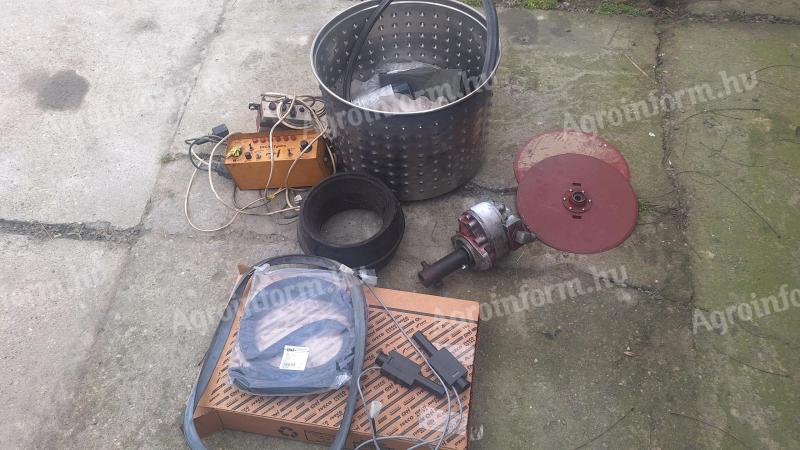 IH Cyclo 800 alkatrészek eladók