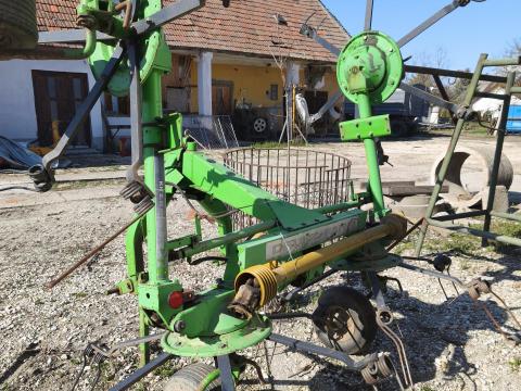 Rendtetítő Deutz fahr 5.4m Rendtetítő Deutz fahr 5.4m