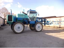 Berthoud Boxer permetező egygazdás, újszerű széles kerekekkel