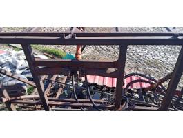 Gally- és trágyavilla hidraulikus rácsukással