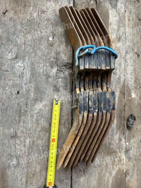 Eladó ásóborona kapa kés