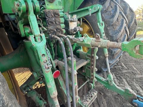 Eladó John deere 8200 Eladó John deere 8200