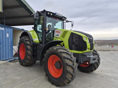 Claas Axion 830