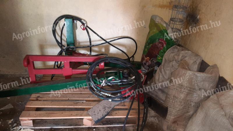 Hidromotoros gallyseprű homlokrakodóra