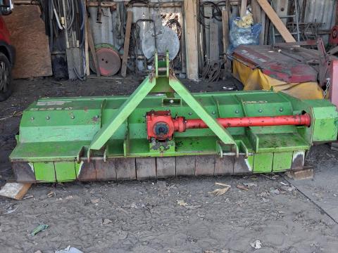 Szárzúzó 220 cm eladó