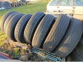 BSS pótkocsi ikerkerekek felnivel, 1000x20 és 1100x20 méretben