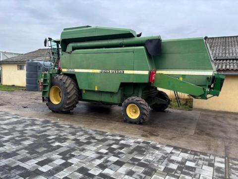 John Deere Z2266 kombájn eladó John Deere Z2266 kombájn eladó