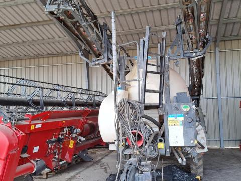 Boguslav Atlant 3000 literes, 24 méteres kerettel, GPS szakaszolással, sérült permetező eladó