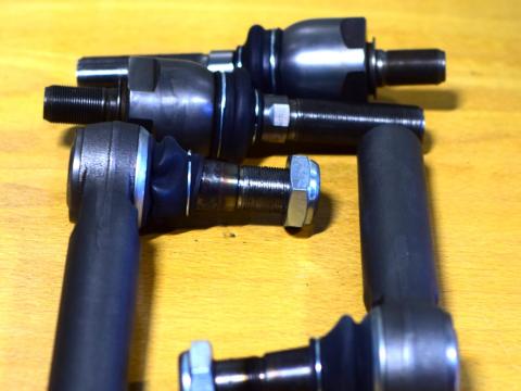 Gömbfej szett John Deere 6020 traktorokhoz Gömbfej szett John Deere 6020 traktorokhoz