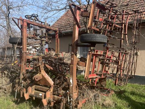 Rau 6,6 kombinátor eladó (javításra szorul)