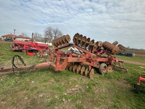 Eladó Ih 6,2 tárcsa