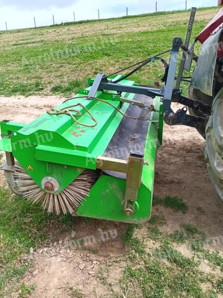 Eladó hidraulikus seprőgép