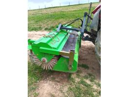 Eladó hidraulikus seprőgép