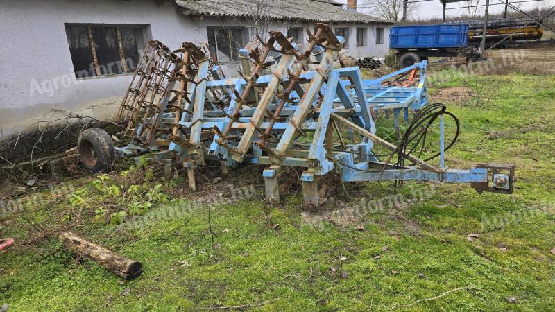 Jó állapotú 4,2 méteres ásóborona eladó