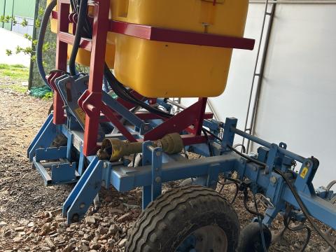 Omikron sorközművelő kultivátor eladó Omikron sorközművelő kultivátor eladó