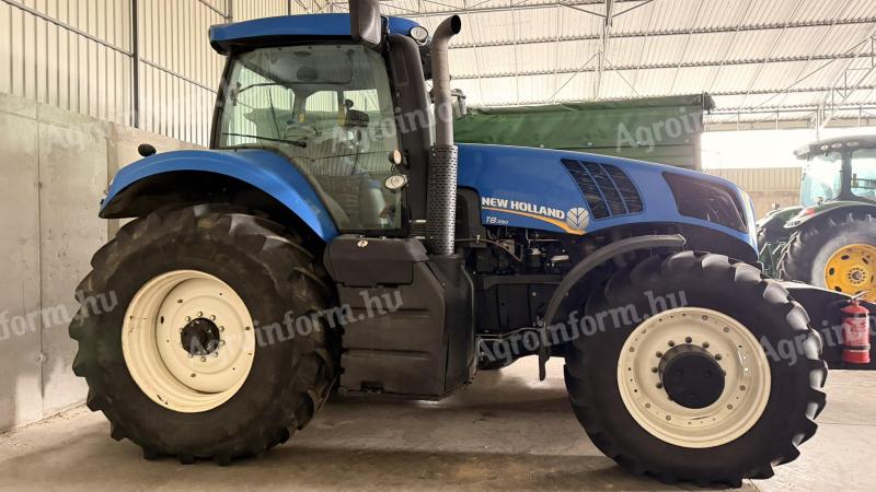 New Holland T8.390