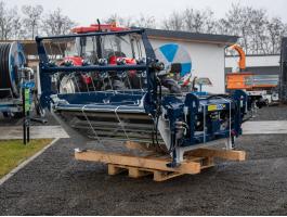 PÁLYÁZHATÓ! Bálabontó gép, bála szóró, kiosztó rendkezelővel / FK-BALECHIPPER190PLUS