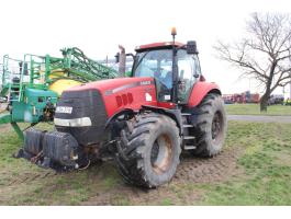 Case IH Magnum 310 traktor árverésen