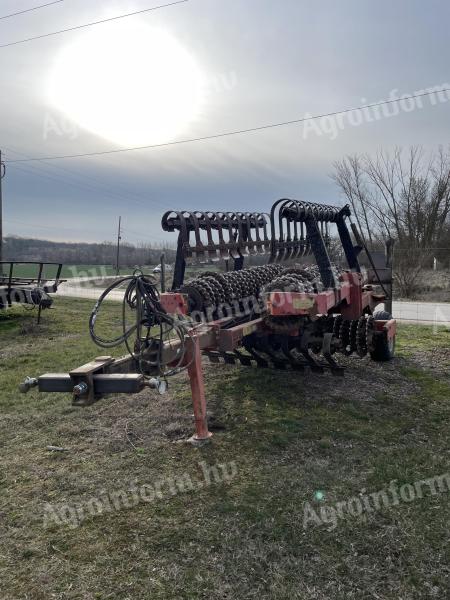 Vogel Noot henger eladó – 6,2 méteres Crosskill, simítóval