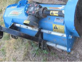 Mulcsozó, szárzúzó olasz gyártmány