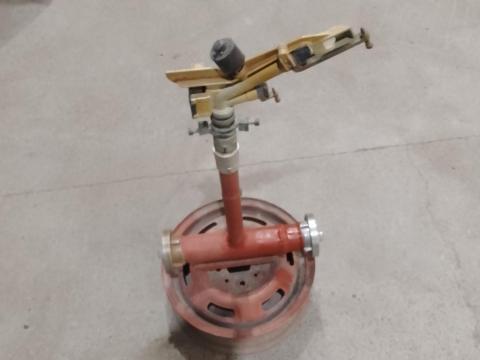 Szórófejek állvánnyal eladóak