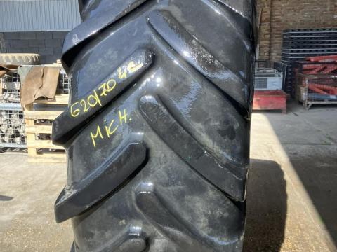 620/70R42 Michelin XM27 160A8 TL használt mezőgazdasági gumiabroncs eladó