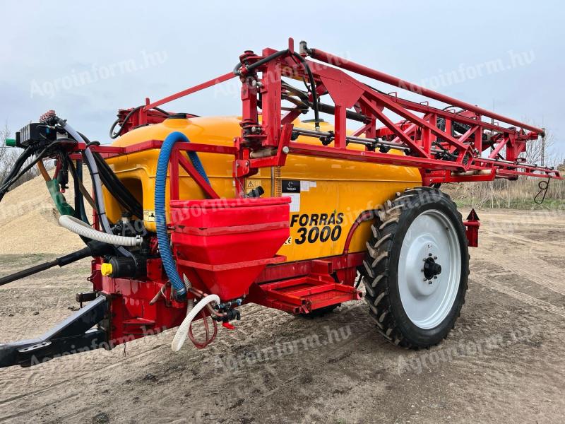 FORRÁS 300/20 vontatott permetező