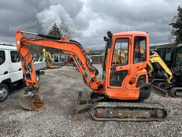 Kubota U 35-3 alpha 3 / 2015 / 2550 üzemóra / Lízing 20%-tól