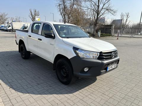 Toyota Hilux 2020.03 megkímélt állapot, Dinitrol alvázvédelem, 3,5 tonnás vonóhorog Toyota Hilux 2020.03 megkímélt állapot, Dinitrol alvázvédelem, 3,5 tonnás vonóhorog