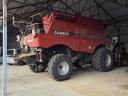 Case IH 6140 Axial-Flow kombájn vario gabonaasztallal, kukorica- és napraforgó adapterrel, 2015
