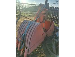 Csipkedő kanál eladó