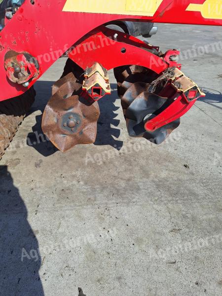 Eladó Cross Cutter tárcsalapok Vaderstad Carrier 420-820-hoz