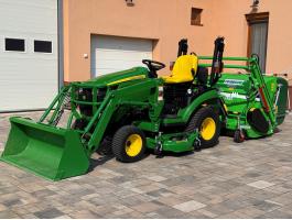ÚJ John Deere 1026R kompakt traktor 120R homlokrakodóval mulcsozóval
