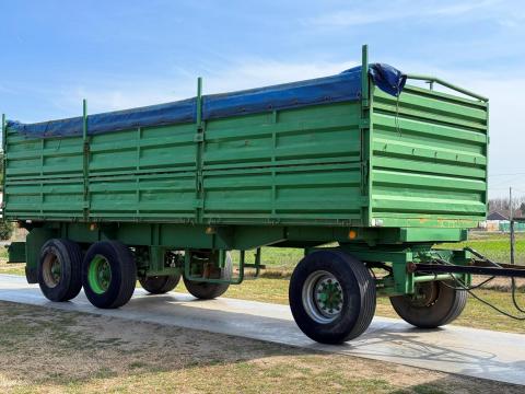 SCHWARZMÜLLER SPA 3/E 3 tengelyes pótkocsi