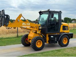 Hongyuan derékcsuklós rakodógép ZL12 homlokrakodó Rendszámmal