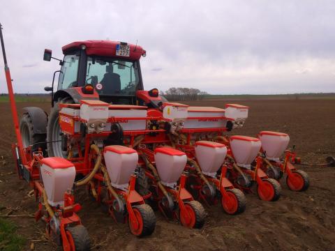 Szemenkénti vetőgép eladó Szemenkénti vetőgép eladó