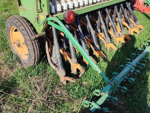 Amazone D7 gabona- és aprómagvetőgép eladó Amazone D7 gabona- és aprómagvetőgép eladó