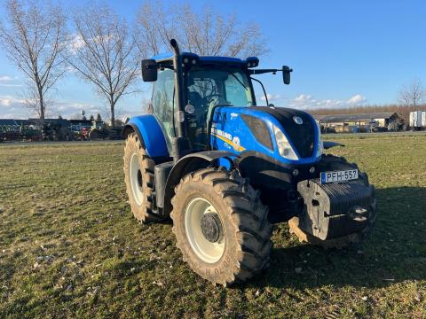 Newholland T7 175 Traktor Newholland T7 175 Traktor