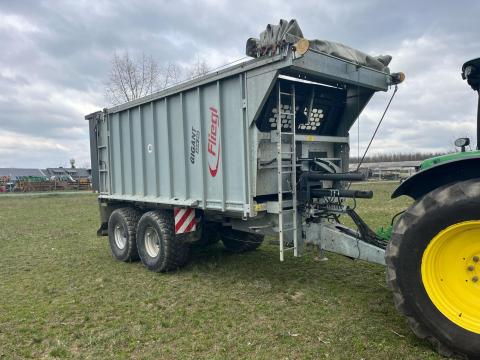 Fliegl ASW 261 letolókocsi