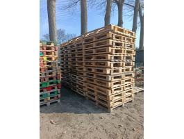 Eladó 1200x1200 rakodólap