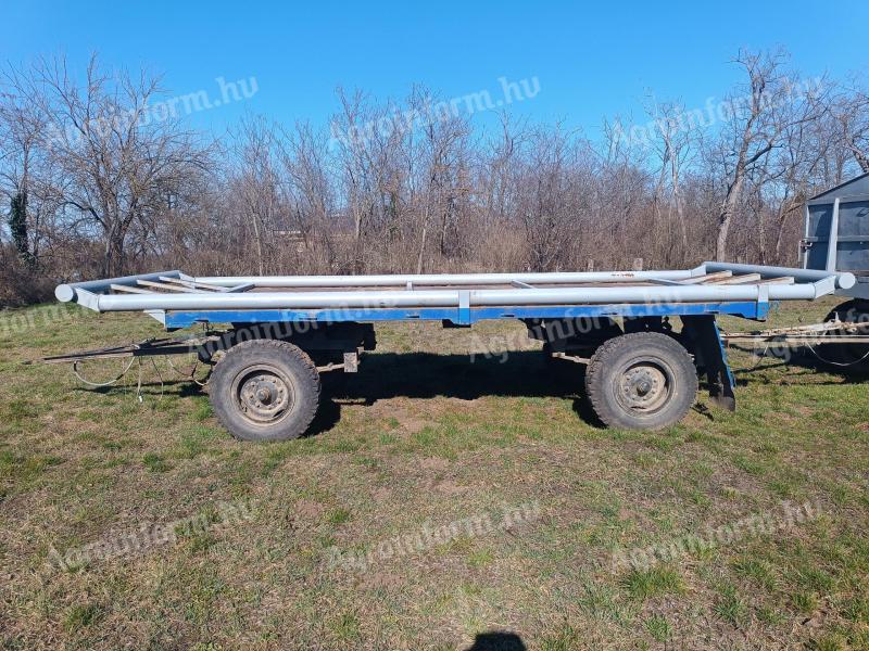 Bálaszállító pótkocsi HL6002 és IFA E5/2