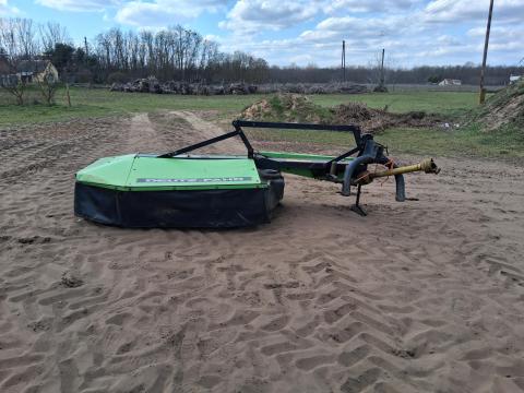 Deutz-Fahr KM 2.19 típusú 190 cm széles 2 dobos kasza fűkasza