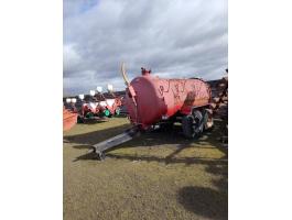 Detk 8 m³-es vízszállító horpadt tartállyal (nem lyukas)