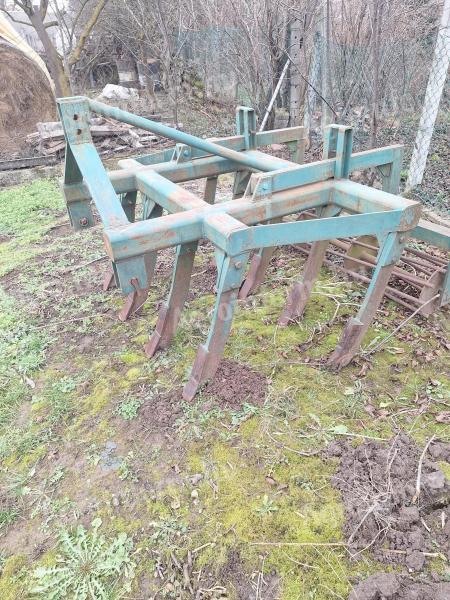 Eladó gruber, 9 késes, masszív vázzal