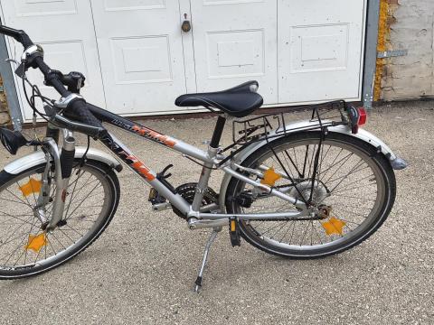 24-es KTM kerékpár 24-es KTM kerékpár